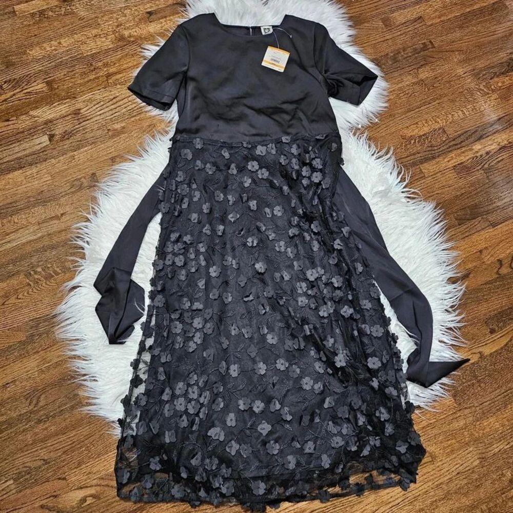 $169++ Brand New With Tag Anne Klein Tie Waist 3D Floral Combo Midi Dress Size S